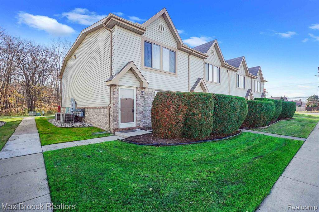 Chesterfield, MI 48047,50406 BAY S Run