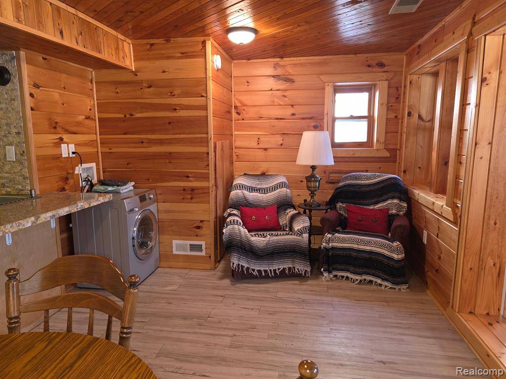 MI 48625,221 Bluegill Lake Drive