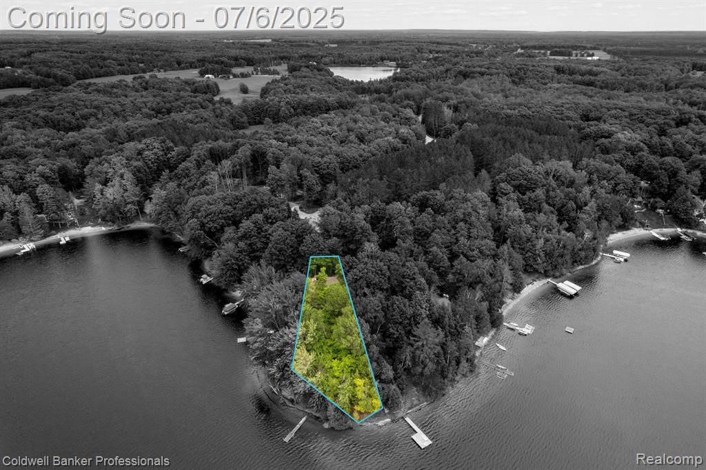 Gaylord, MI 49735,1604 SHALLOW SHORES Drive