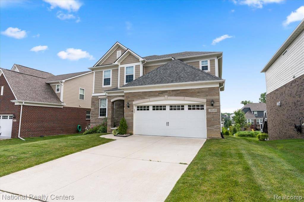 Novi, MI 48377,28049 Hummingdale Circle
