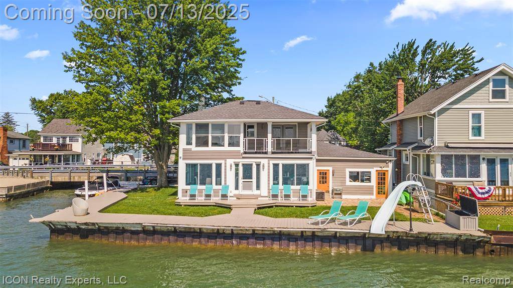 Algonac, MI 48001,106 St Clair River Drive