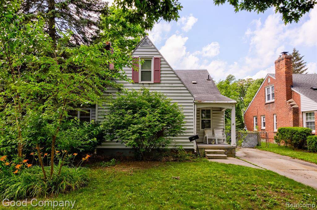 Royal Oak, MI 48067,632 S Wilson Avenue