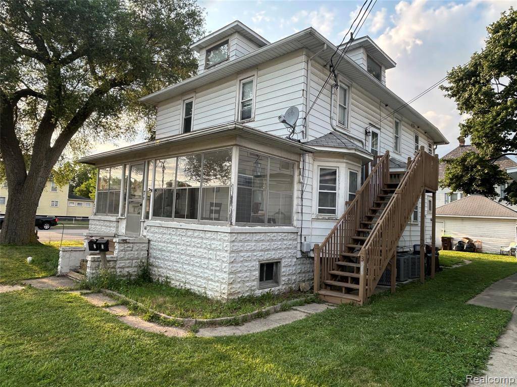 Monroe, MI 48162,7 E Noble Avenue
