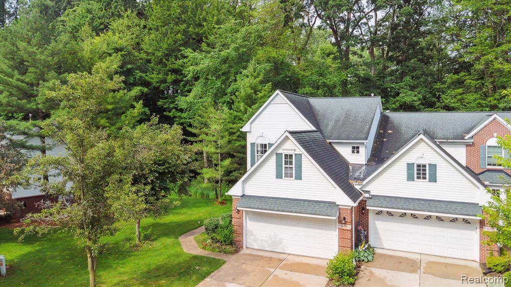 Wixom, MI 48393,682 Chestnut Drive