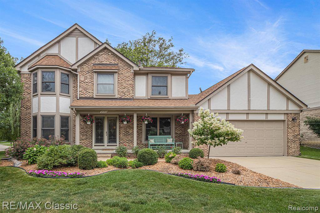 Novi, MI,24919 Portsmouth Avenue