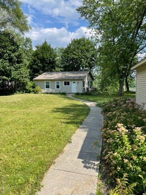 Goodrich Vlg, MI,5590 LAKEVIEW Boulevard