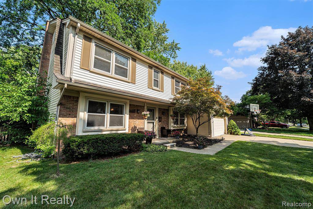 Dearborn Heights, MI 48154,14128 Ellen Drive