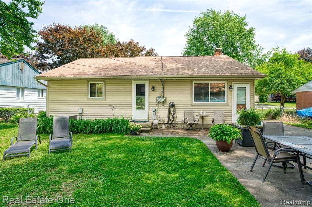 Brighton, MI 48116,5320 Leland Street