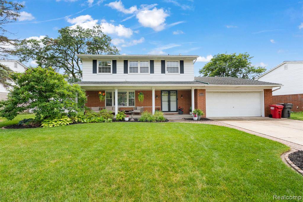 Clinton Twp, MI 48035,16368 Festian Drive