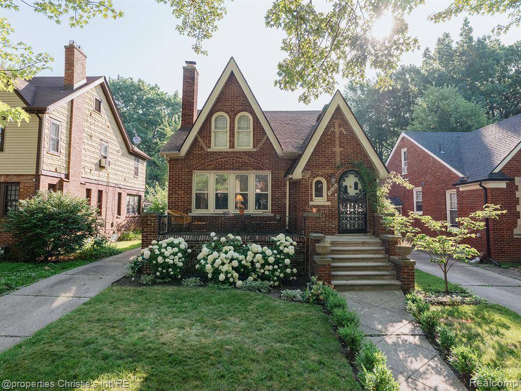 Detroit, MI 48224,4858 Yorkshire Road