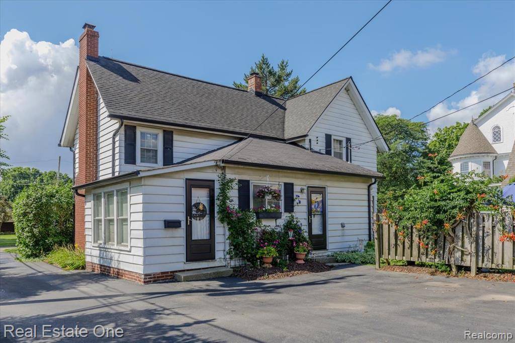 Oxford, MI 48371,23 W Burdick Street