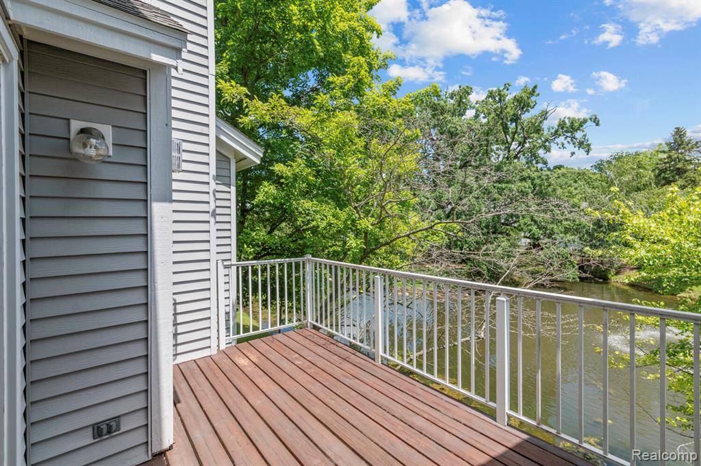 Ann Arbor, MI 48105,4350 Pine Ridge Ct UNIT 55