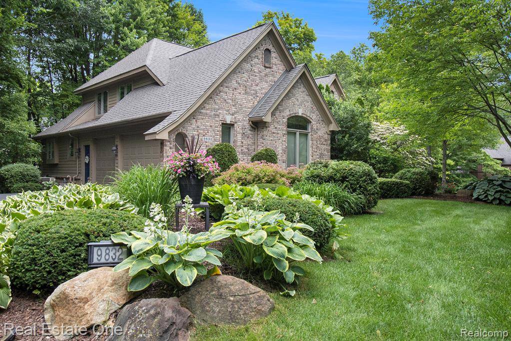 Clarkston, MI 48348,9832 Kingston Ridge