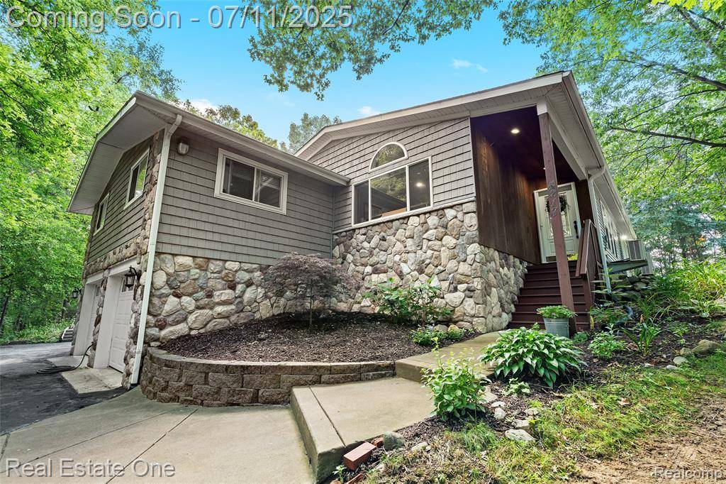 Brighton, MI 48114,4217 Link Avenue