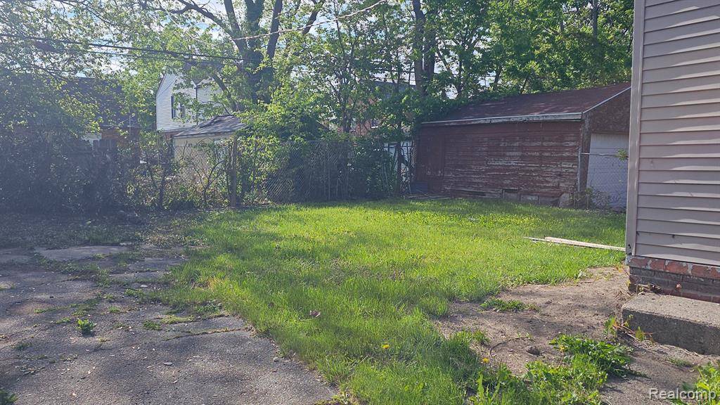 Detroit, MI 48227,15465 Murray Hill