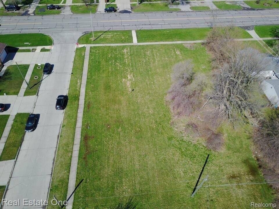 Dearborn Heights, MI 48127,6154 N INKSTER RD