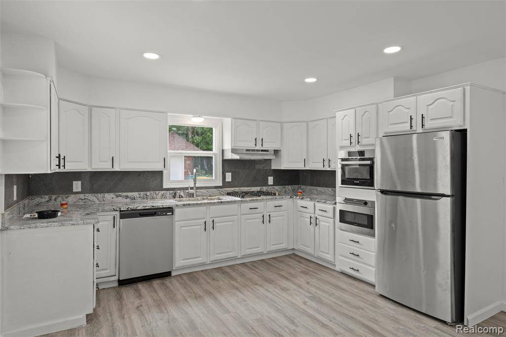 Flat Rock, MI 48134,25590 MIDDLEBELT Road