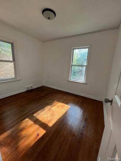 Detroit, MI 48227,15475 Prest Street