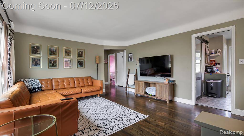 Saint Clair Shores, MI 48080,20209 Gaukler Street
