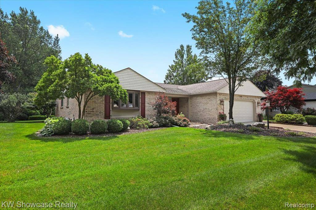 Troy, MI 48085,828 Thurber Drive