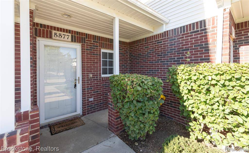 Sterling Heights, MI 48314,5577 TWIN OAKS Drive