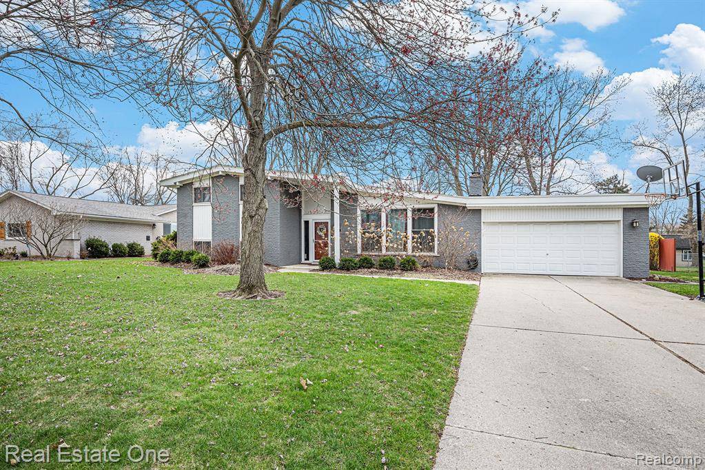 Grosse Ile, MI 48138,8477 CHURCH Road