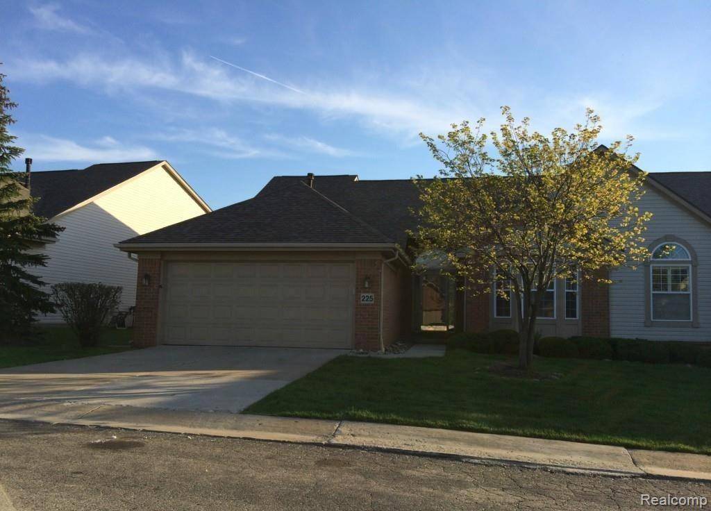 Walled Lake, MI 48390,225 Shore Brook Lane