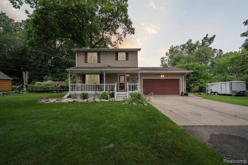 Waterford, MI 48327,514 Sulley Street