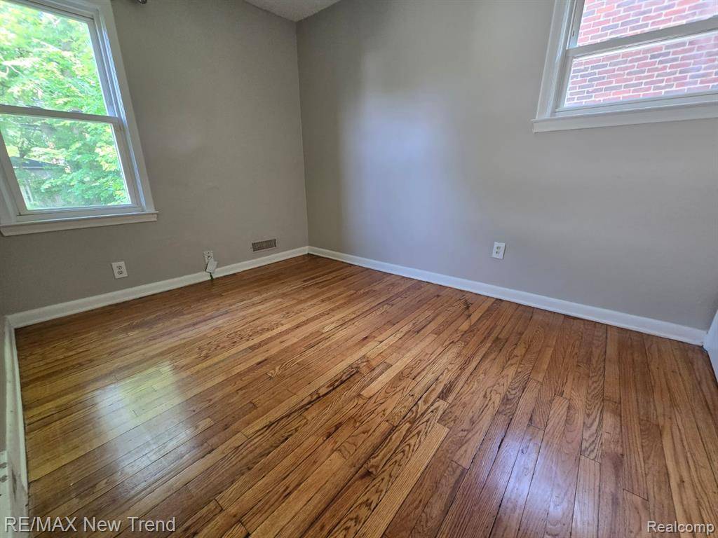 Inkster, MI 48141,141 Arlington Street
