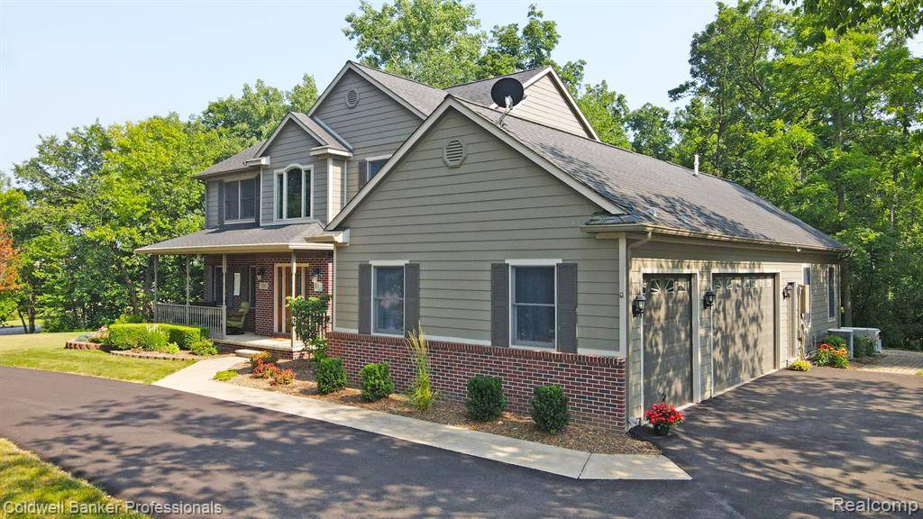 Saline, MI 48176,10261 Normonie Court