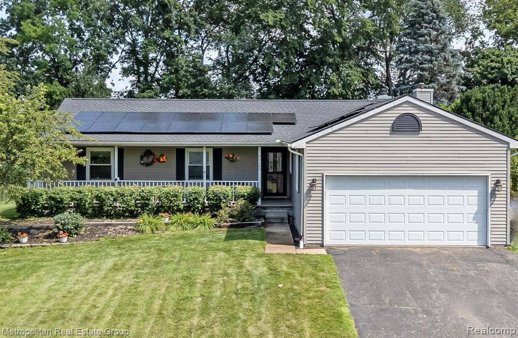 New Hudson, MI 48165,60520 Lamplighter Drive