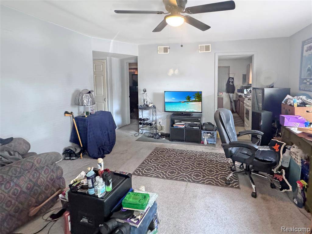 Dearborn Heights, MI 48125,4507 Katherine Street