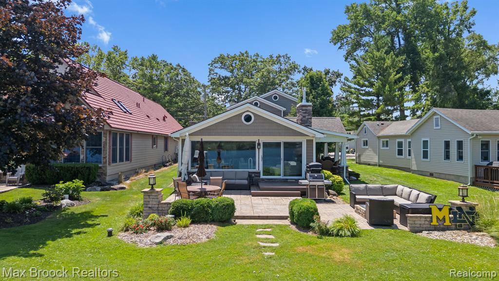 Whitmore Lake, MI 48189,4295 Shoreview Lane