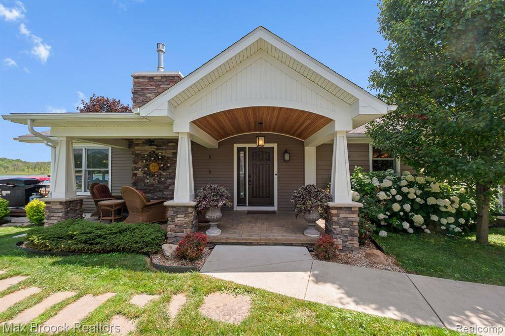Whitmore Lake, MI 48189,4295 Shoreview Lane