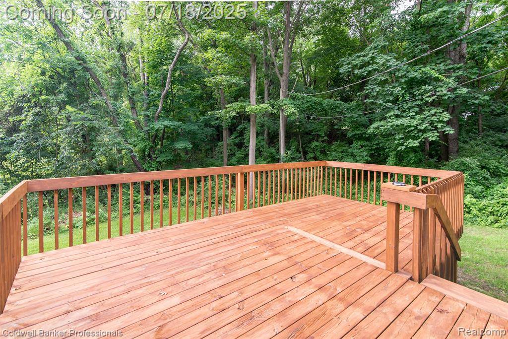 Brighton, MI 48116,7422 Garland Avenue