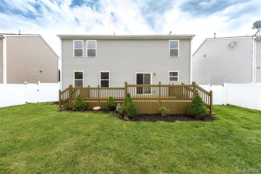 Dexter, MI 48130,8067 Beechwood Boulevard