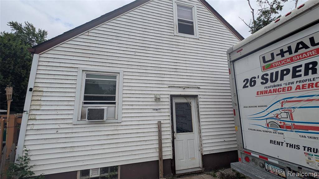 Roseville, MI 48066,26828 Waldorf Street