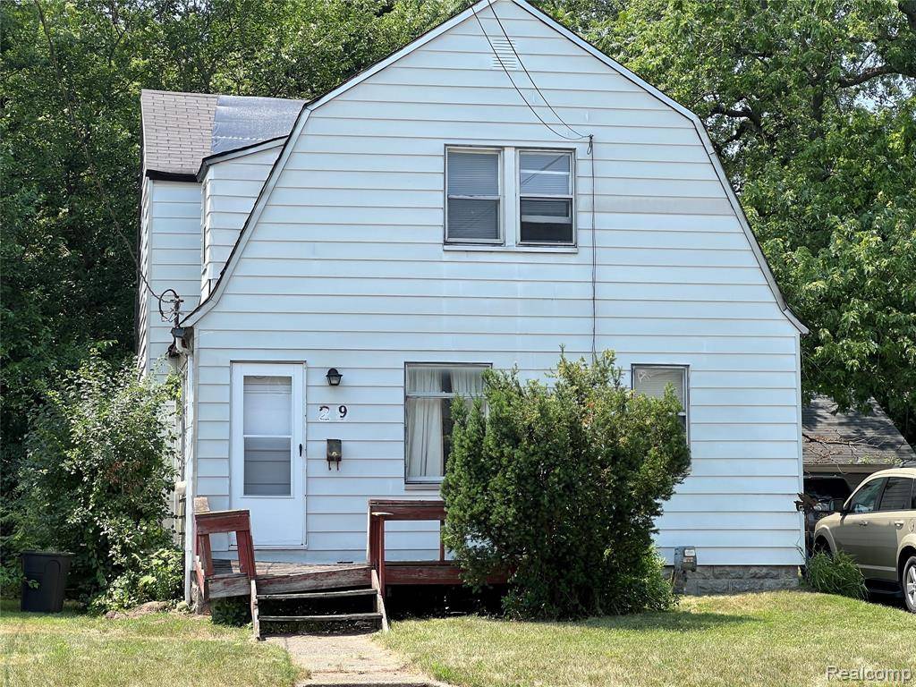 Pontiac, MI 48342,29 Putnam Avenue