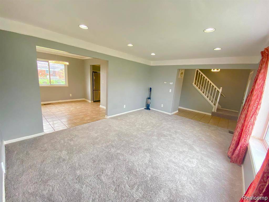 Sterling Heights, MI 48092,4514 Marlow Drive