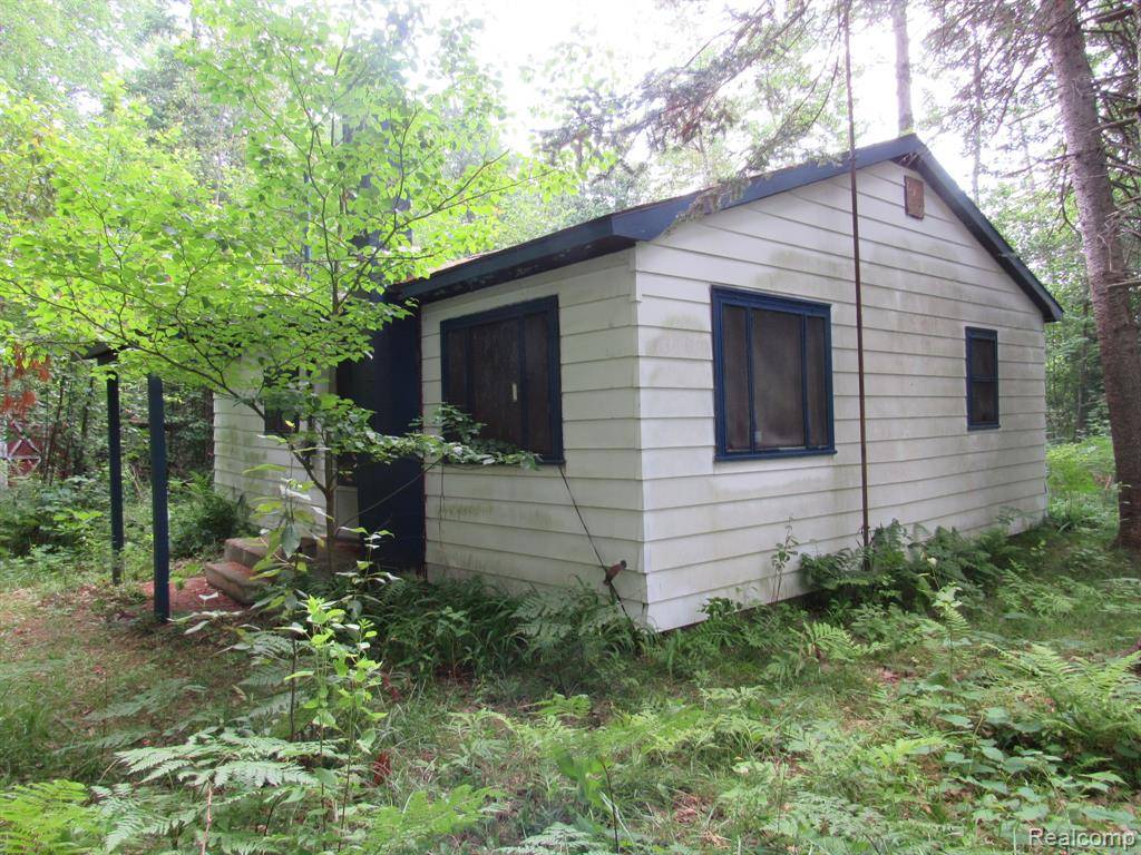 Gladwin, MI 48624,6086 Patterson Street