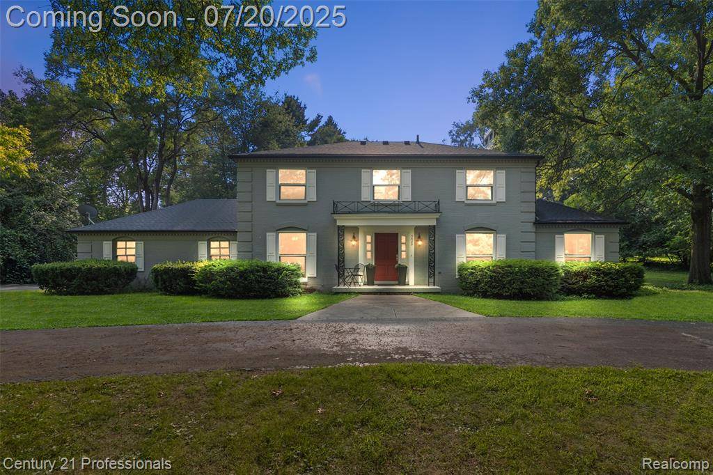 Bloomfield Hills, MI 48302,5420 Lahser Road