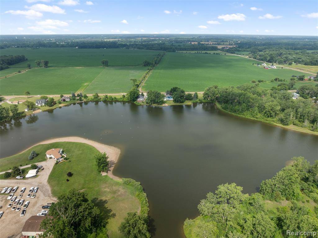 Durand, MI 48429,6177 1/2 S Sheridan Avenue