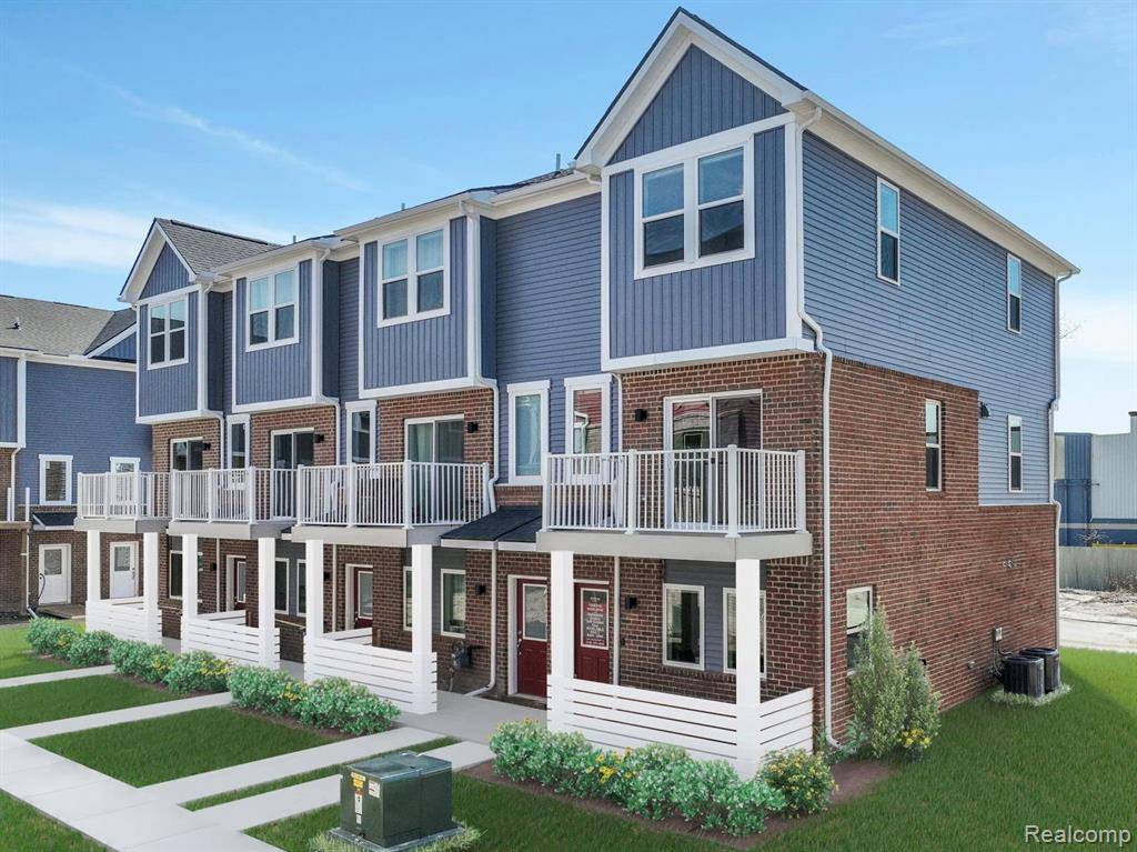 Troy, MI 48085,765 Canterbury Lane