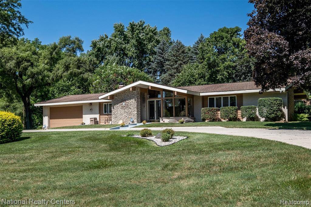 Canton, MI 48187,7317 Bircklan Drive