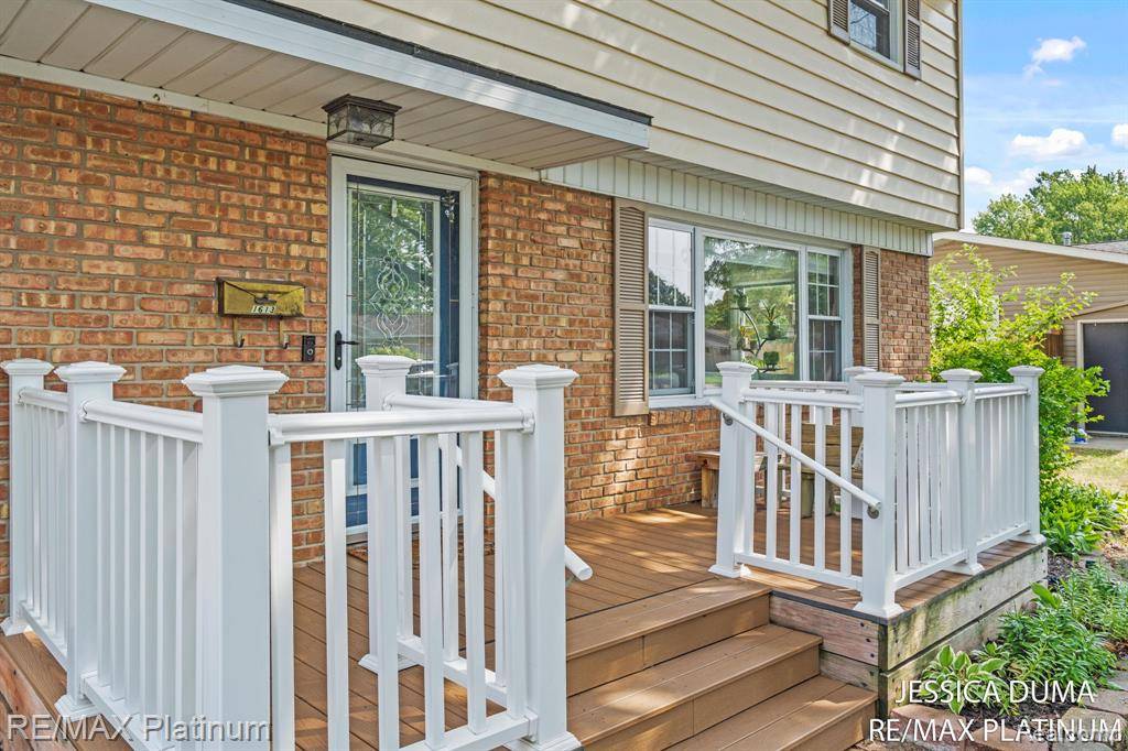 Grand Haven, MI 49417,1613 Grant Avenue