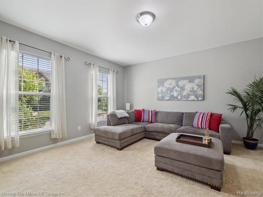 Canton, MI 48188,51218 High Meadow Crossing Street