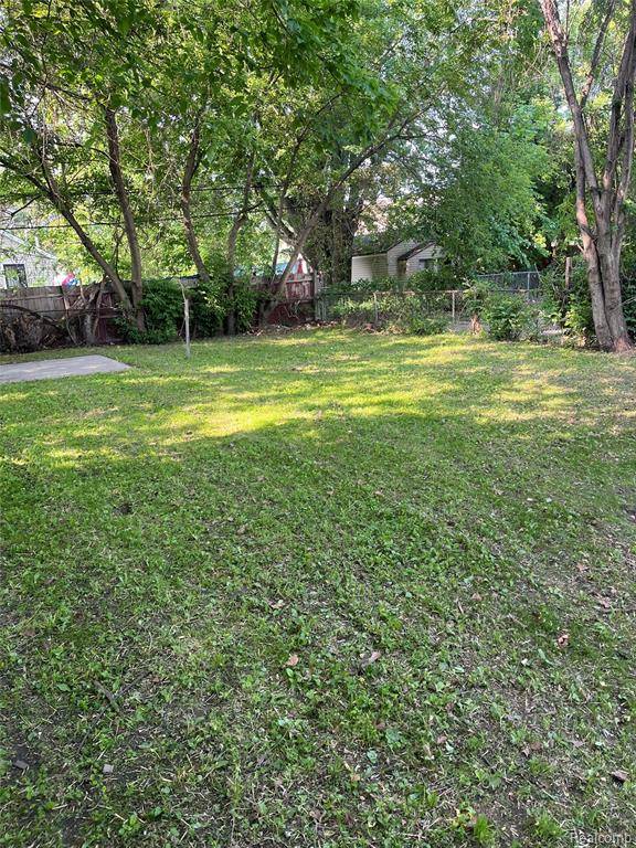 Warren, MI 48091,7020 PACKARD Avenue