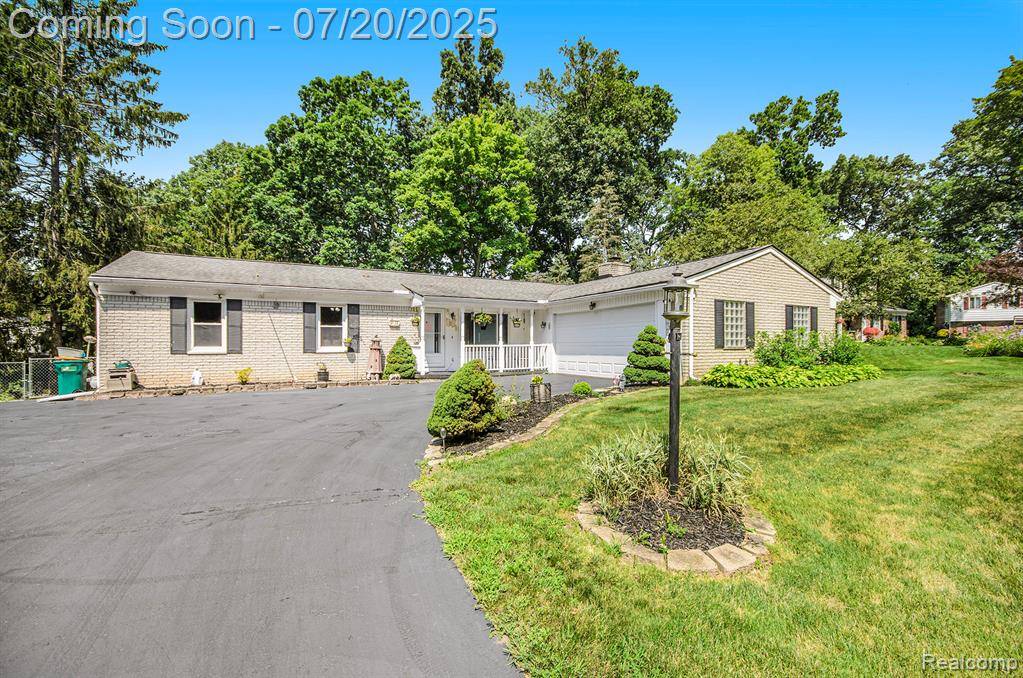 Wixom, MI 48393,3172 Branch Court