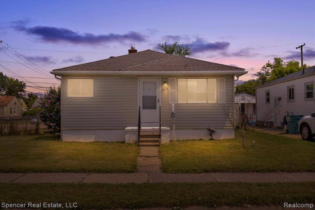 Eastpointe, MI 48021,22174 Rein Avenue