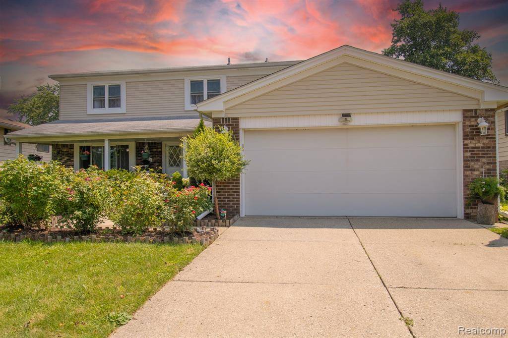 Canton, MI 48187,7878 Capri Drive